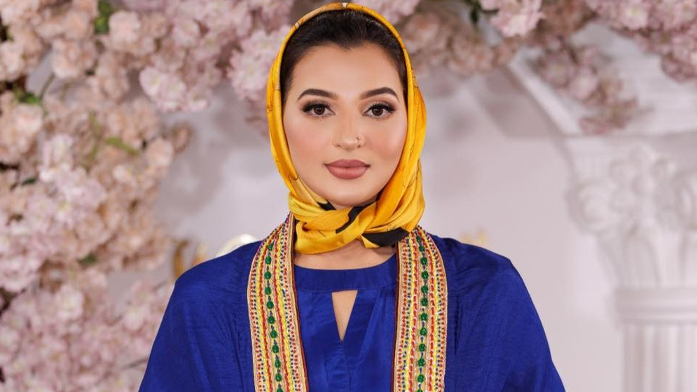 Bollywood Star Varsha Laments Loss of Public Anonymity