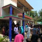 The mystery of the wife’s body with ornaments around her neck, bangles in her hands, and wearing a saree
