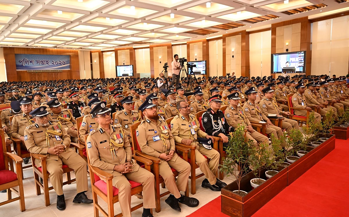 Reconstruction Faces Demands Over Accountability