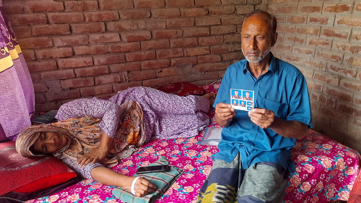 On the way back from Cox’s Bazar, two mothers of Jhenaidah were killed in an accident, their son was bedridden