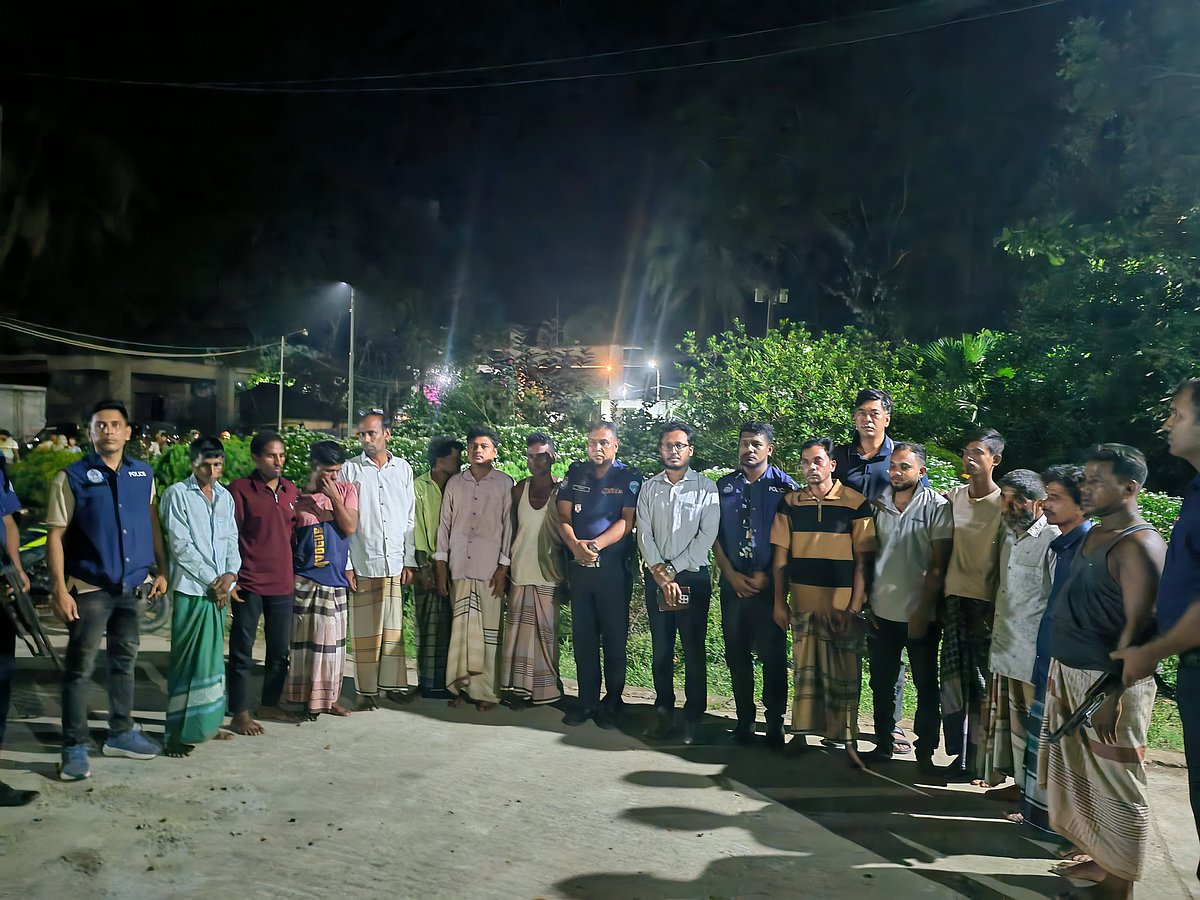 13 people were sentenced to prison for drug consumption and gambling in Banshkhali