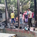 ঢাকার দোহারে ভয়াবহ অগ্নিকাণ্ডে দম্পতির মৃত্যু, তিন সন্তানকে জানালা দিয়ে রক্ষা