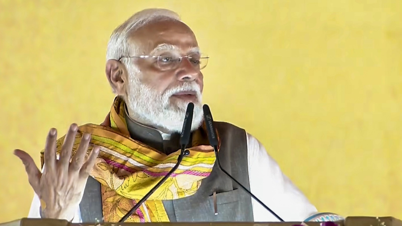 শ্যামাপ্রসাদ মুখোপাধ্যায়ের অবদান স্মরণ করে পশ্চিমবঙ্গ দিবসে ঐতিহাসিক প্রেক্ষাপট তুলে ধরলেন প্রধানমন্ত্রী নরেন্দ্র মোদী