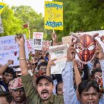 নিট অনিয়মের প্রতিবাদে যন্তর মন্তরে থালা-চামচ বাজিয়ে বিক্ষোভের ডাক ককরোচ জনতা পার্টির