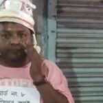 রানাঘাটে দুর্নীতি ও তোলাবাজির অভিযোগে তৃণমূল কাউন্সিলরকে টোপর পরিয়ে অভিনব হেনস্থা ও গণপিটুনি