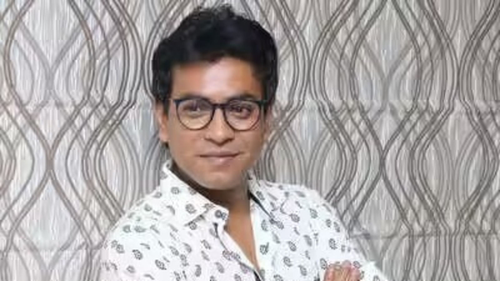 শিল্পী ও সংগীতশিল্পীদের নতুন অরাজনৈতিক মঞ্চ পারফরম্যান্স অফ বেঙ্গল গঠন করলেন রুদ্রনীল ঘোষ