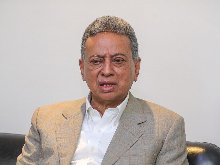 দুই সপ্তাহের মধ্যে নতুন নেতৃত্বে আসছে পুঁজিবাজার নিয়ন্ত্রক সংস্থা বিএসইসি