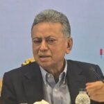 বেসরকারি খাতের ঋণপ্রবাহ বাড়াতে ব্যাংক থেকে সরকারের ঋণ গ্রহণ কমানোর পরিকল্পনা অর্থমন্ত্রীর