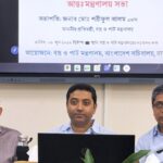 জুলাই থেকে প্রাথমিক শিক্ষার্থীদের বিনামূল্যে ইউনিফর্ম ও ব্যাগ দিচ্ছে সরকার