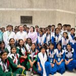 সংসদ ভবন পরিদর্শনে মাদারীপুরের শিক্ষার্থীরা প্রধানমন্ত্রীর সঙ্গে সৌজন্য সাক্ষাৎ