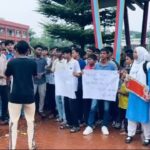 রামগঞ্জে সহপাঠীদের নির্যাতনে শিক্ষার্থী মেহেদীর আত্মহনন অধ্যক্ষের পদত্যাগের দাবিতে শিক্ষার্থীদের বিক্ষোভ