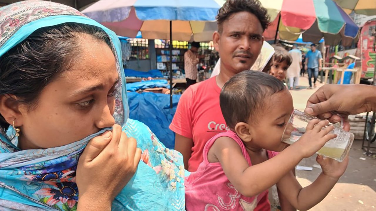 তীব্র তাপপ্রবাহে স্থবির জনজীবন বাড়ছে গরমজনিত রোগের প্রকোপ