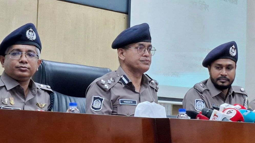২৩ জুন কেন্দ্র করে রাজধানীতে নেই কোনো শঙ্কা তবে সর্বোচ্চ সতর্ক অবস্থানে ডিএমপি
