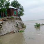 সিরাজগঞ্জের কাজিপুরে যমুনার ভাঙন তীব্র বসতভিটা ও ফসলি জমি বিলীনের আতঙ্ক