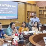 জনসেবায় ব্যর্থ হলে কাউকে ছাড় দেওয়া হবে না মানিকগঞ্জের কর্মকর্তাদের হুঁশিয়ারি বিমান মন্ত্রীর
