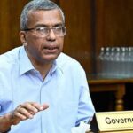 ইসলামী ব্যাংকের সংকট এখন রাজনৈতিক ইস্যুতে পরিণত হয়েছে: গভর্নর