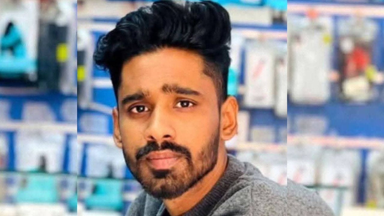 লক্ষ্মীপুরের রামগঞ্জে গাছে ঝুলন্ত অবস্থায় তরুণের মরদেহ উদ্ধার