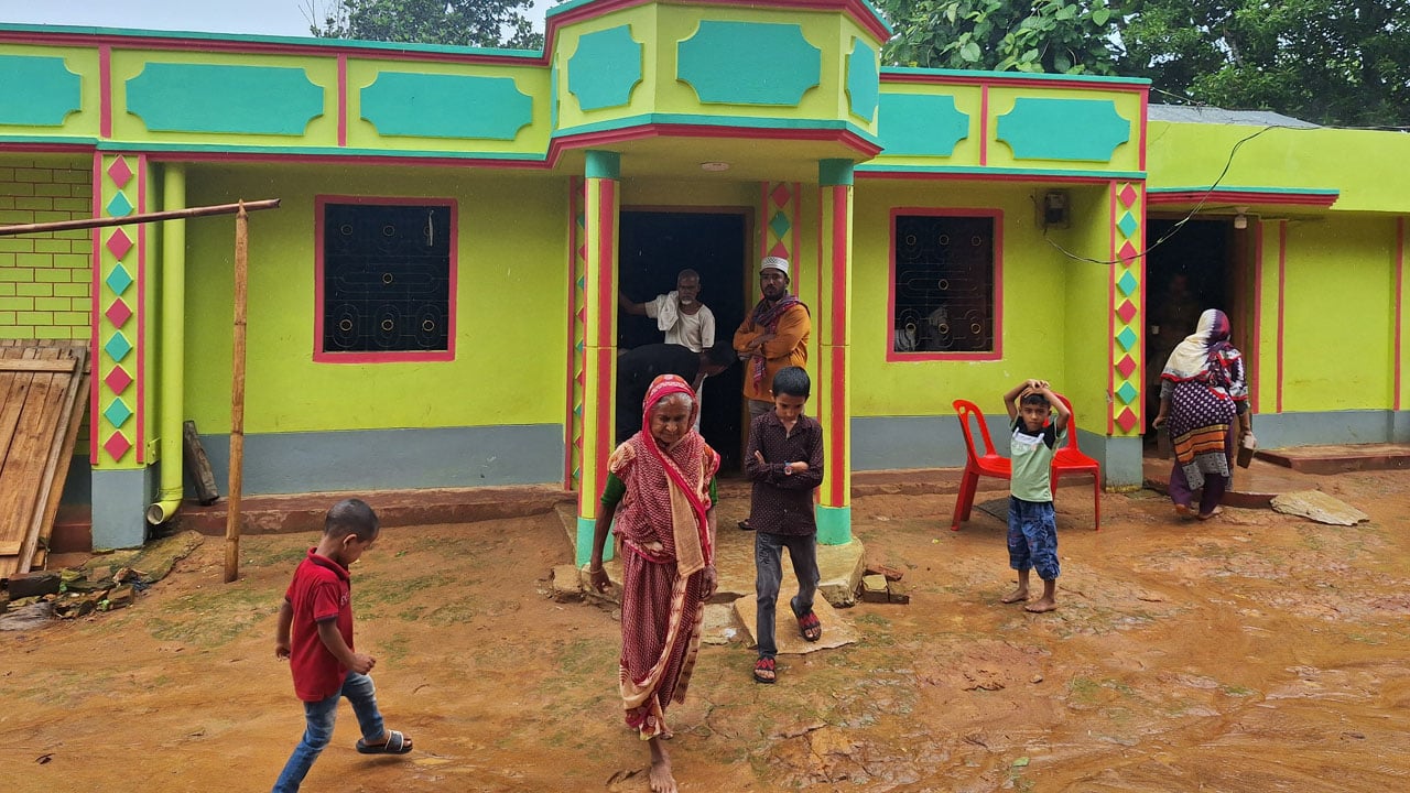 রাউজানে গাছ নিয়ে বিরোধের জেরে চাচাতো ভাইয়ের হাতে যুবক খুন
