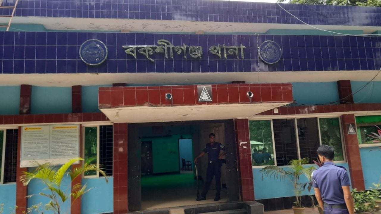 জামালপুরের বকশীগঞ্জে যুবকের ঝুলন্ত লাশ উদ্ধার