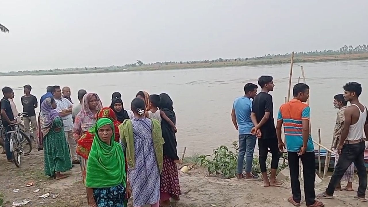 ধরলা নদীতে গোসল করতে নেমে দুই সহোদর নিখোঁজ