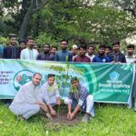 রংপুর কারমাইকেল কলেজে ছাত্রশিবিরের বৃক্ষরোপণ কর্মসূচি ও চারা বিতরণ