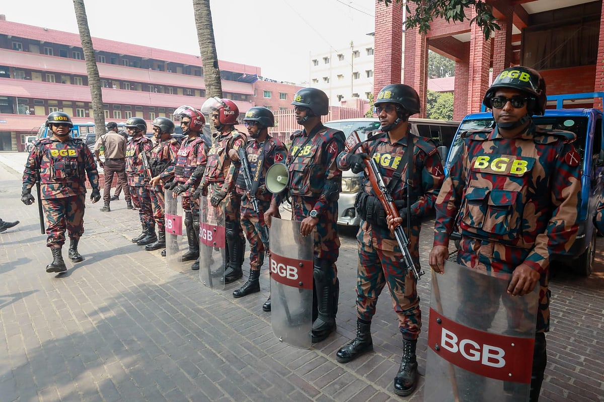 Bangladesh Deploys BGB and Army Across Districts Ahead of Awami League Anniversary