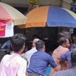Murder suspect assaulted by crowd at Narayanganj court premises