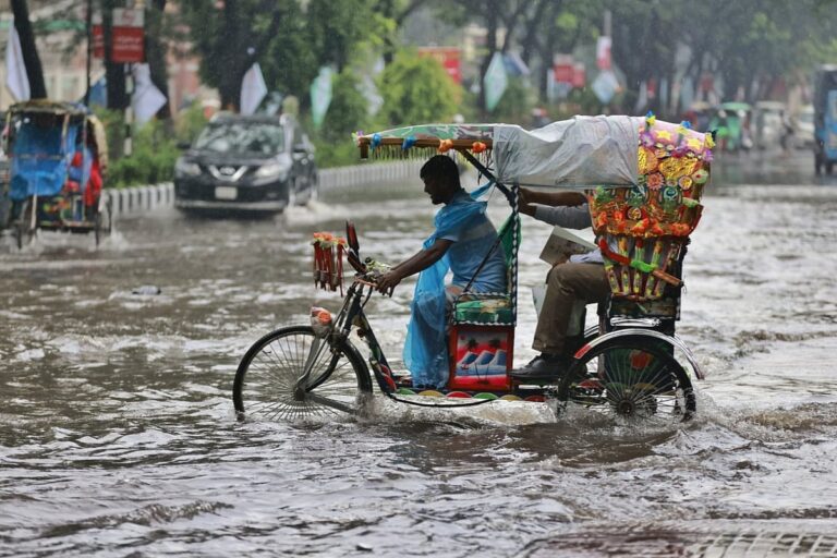 Heavy Rainfall Drops Dhaka Temperatures by 10 Degrees Celsius