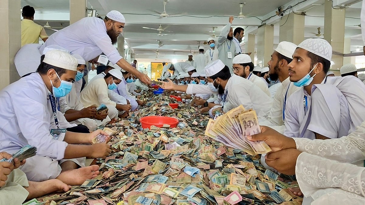 Historic Pagla Mosque Collects Record Donations as Counting Begins in Kishoreganj
