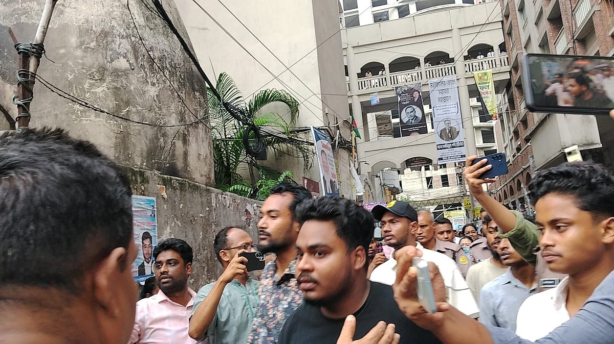 Dhaka Court Grants Three-Day Remand for 13 Members of Banned Student Organization