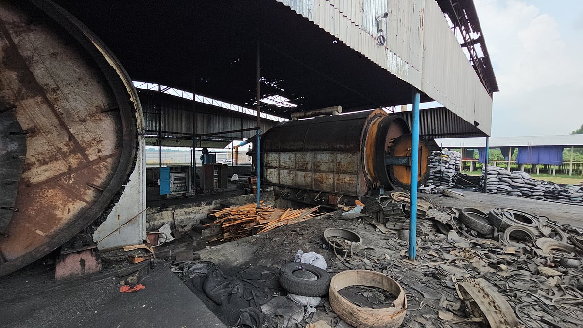 Two workers critically injured in Rajbari boiler explosion amid licensing concerns