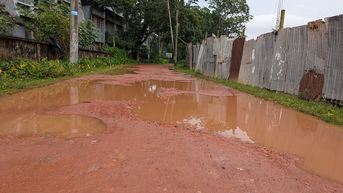Patuakhali infrastructure projects stall as contractor flees following political upheaval