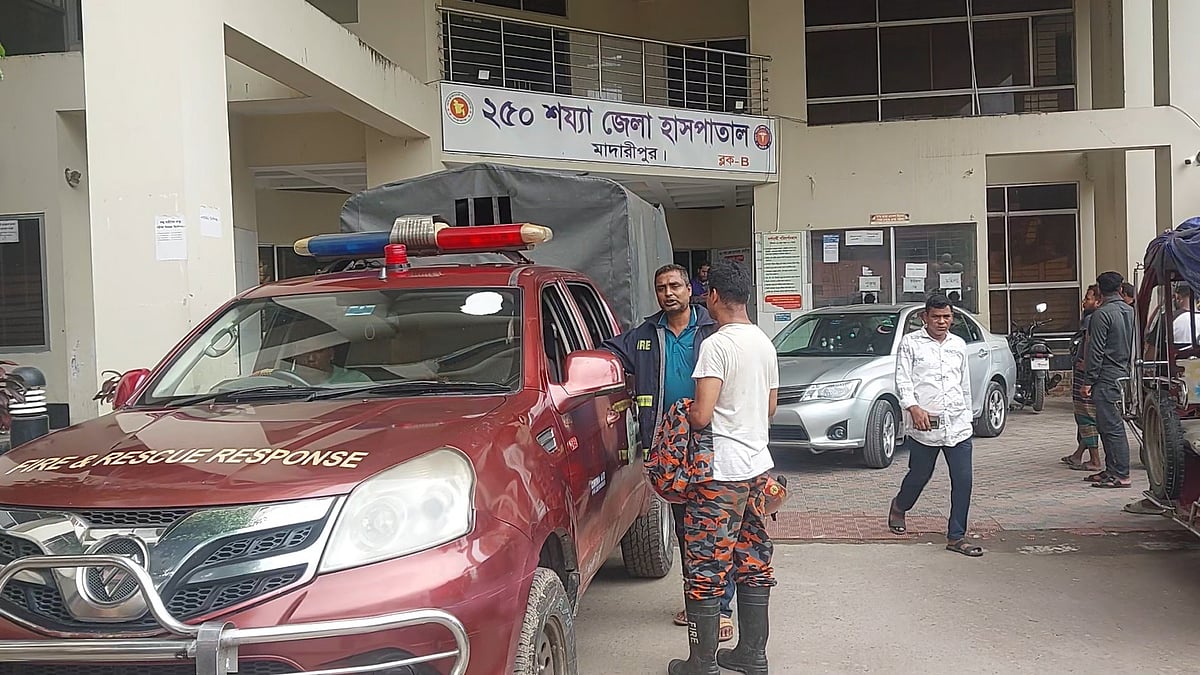 Ten rescued after two-hour elevator entrapment at Madaripur hospital