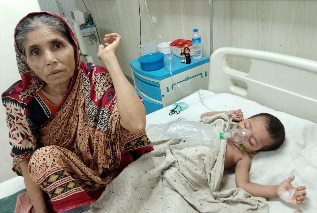 Impoverished Families Struggle as Measles Outbreak Strains Dhaka Hospital