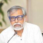 Jahangirnagar University Professor reports theft of belongings on Dhaka Metro Rail