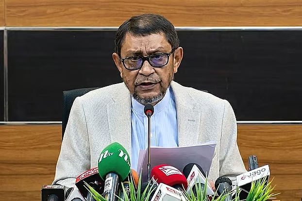 Bangladesh Launches Aggressive Dengue Crackdown Amid Warnings of Hemorrhagic Outbreak