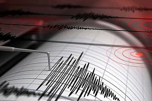 Mild earthquake jolts Dhaka and surrounding regions