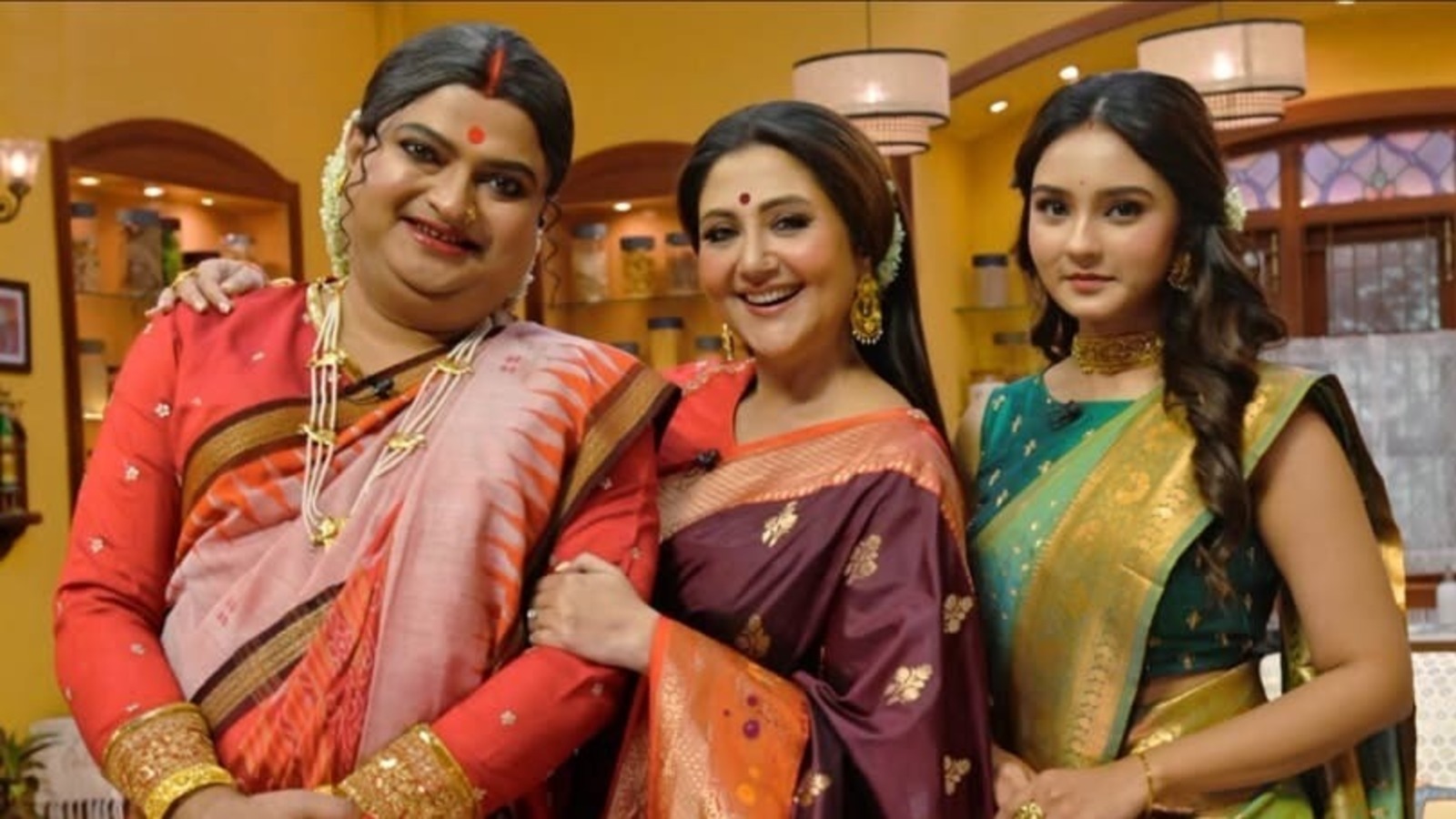 জি বাংলার পর্দায় নতুন চমক রথযাত্রার বিশেষ পর্বে অতিথি হিসেবে হাজির স্বস্তিকা মুখোপাধ্যায়