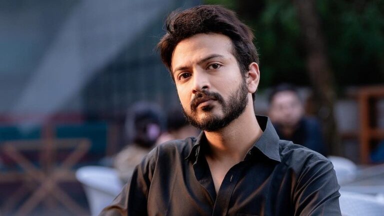 স্কুলজীবনের ভয়াবহ বুলিংয়ের স্মৃতি নিয়ে মুখ খুললেন ইয়াশ রোহান