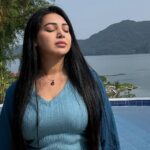 সফট প্যাস্টেল লুকে নজর কাড়লেন সাদিয়া জাহান প্রভা