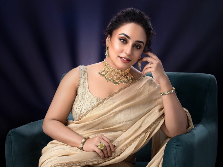 শিক্ষার্থীদের আন্দোলন নিয়ে বিতর্কিত মন্তব্য করে তিন লাখ অনুসারী হারালেন মালয়ালম তারকা পার্ল মানি