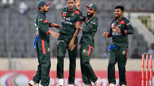 রেকর্ড গড়েও জয় অধরা নাহিদ রানার বিধ্বংসী বোলিংয়ের দিনে জিম্বাবুয়ের কাছে বাংলাদেশের হতাশাজনক হার