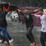 উত্তরবঙ্গে অতি ভারী বৃষ্টির পূর্বাভাস, রাজ্যজুড়ে জারি কমলা ও হলুদ সতর্কতা