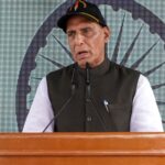 পিওকে নিয়ে আলোচনার বার্তা দিয়ে পাকিস্তানকে কড়া হুঁশিয়ারি রাজনাথ সিংয়ের