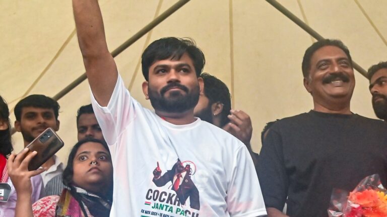 পঞ্জাবের প্রশ্নফাঁস নিয়ে অভিজিৎ দীপকের অবস্থানে রাজনৈতিক বিতর্ক তুঙ্গে
