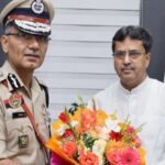 আগরতলায় রহস্যজনক মৃত্যু ত্রিপুরার পুলিশ প্রধান অনুরাগ ধনকরের