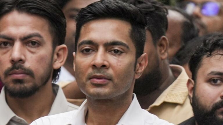 অভিষেক বন্দ্যোপাধ্যায়ের কার্যালয় ভাঙার ওপর স্থগিতাদেশ ৬ আগস্ট পর্যন্ত বাড়াল হাইকোর্ট