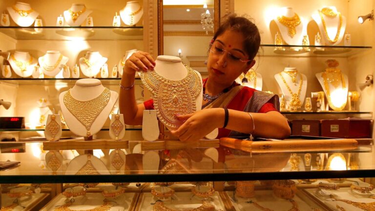 কলকাতায় ফের ঊর্ধ্বমুখী সোনা ও রুপোর দাম