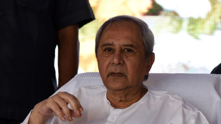 ভারতীয় হকি দলের জার্সি বিতর্ক ঘনীভূত নবীন পট্টনায়েকের তীব্র সমালোচনা