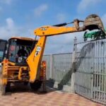 ক্যানিংয়ে সরকারি জমি দখল করে গড়া তৃণমূল নেতার ছেলের ক্যাফে গুড়িয়ে দিল প্রশাসন